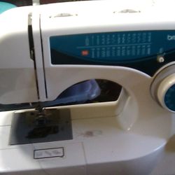 Brother sewing machine XL2600