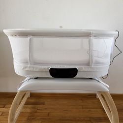 amke 4 in 1 baby bassinet