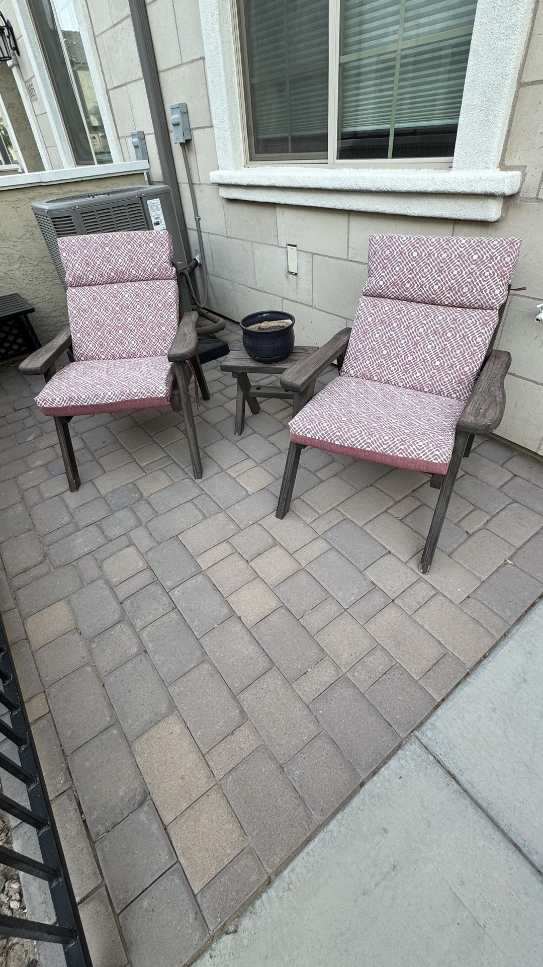 Patio Chairs And Side Table
