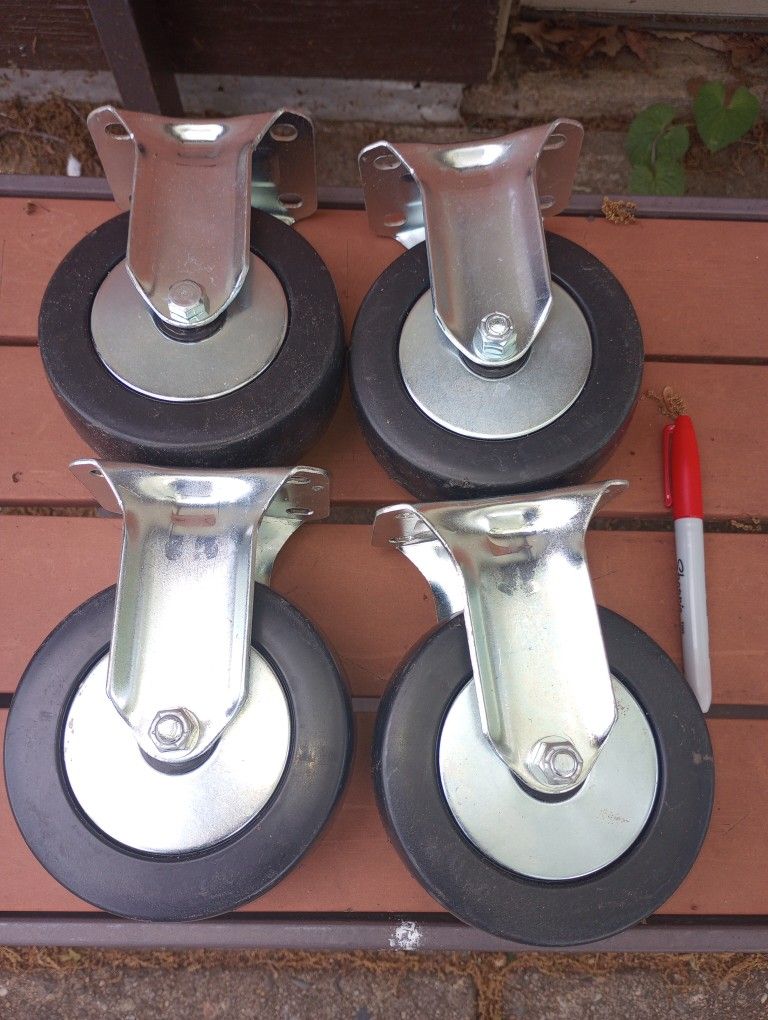 (4) 5-inch Dolly Wheels, 6 1/2 Inch Lift. Medium Duty.