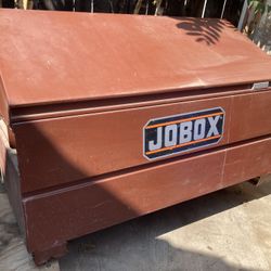 Almost Brand New Tool Box