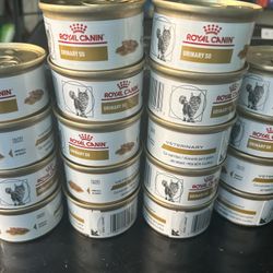 ROYAL CANIN CAT FOOD 