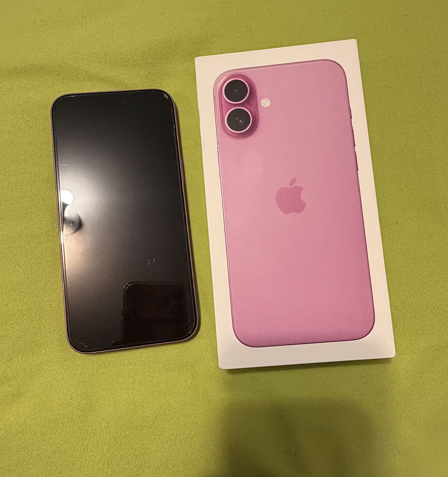 Pink iPhone 16 Plus