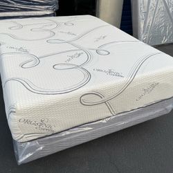 Queen Cooling Gel Hybrid Memory Foam Mattress!