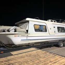 House Boat 30’ With Trailer