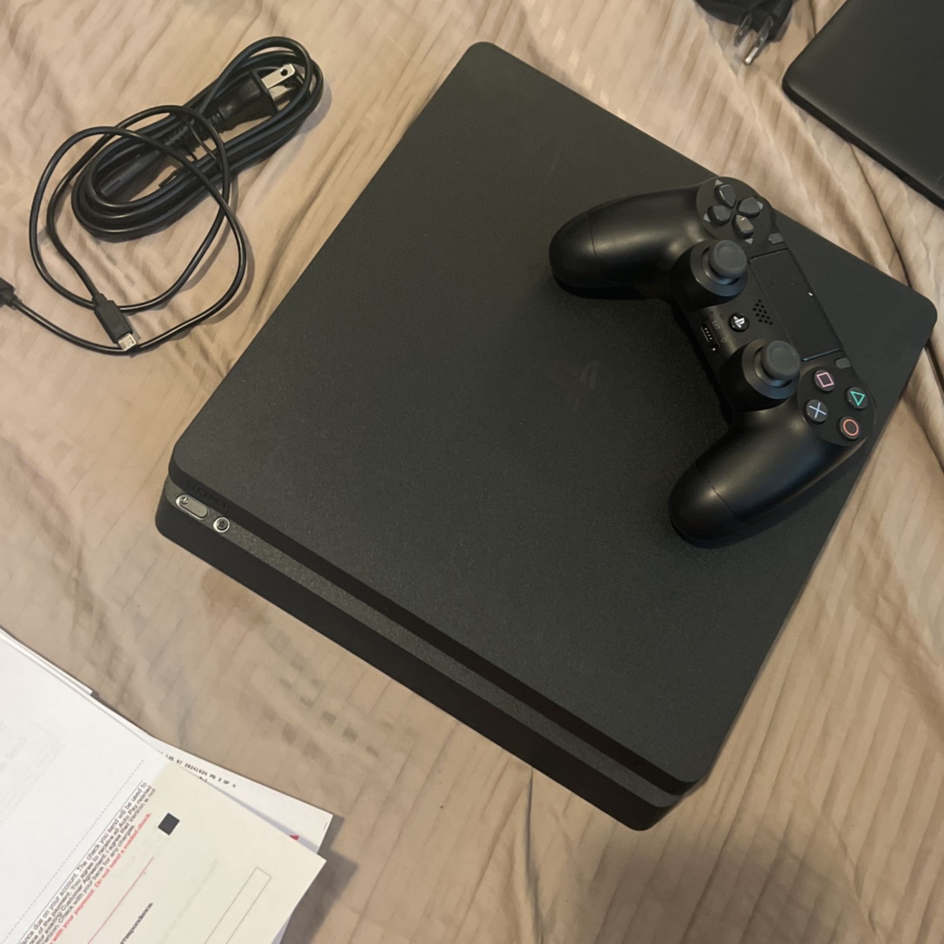 Brand New PS4 Slim