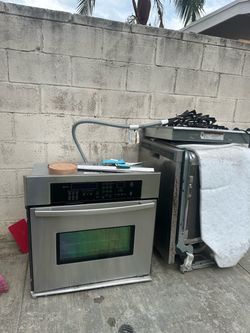 Whirlpool Dishwasher , Oven , Stove top