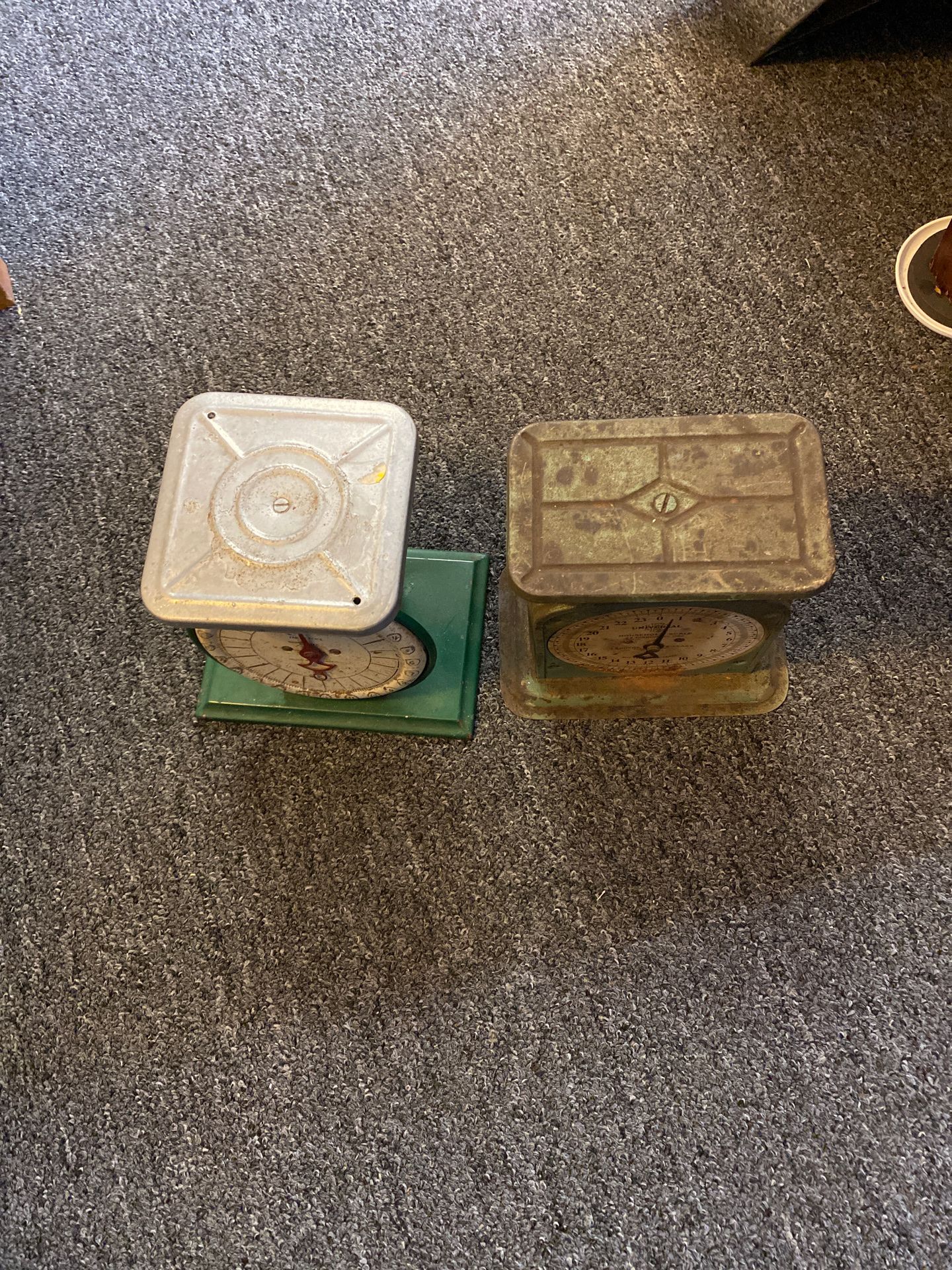 Two vintage scales working