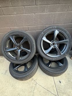 19" wheels with Continental tires (from Tesla Model Y)