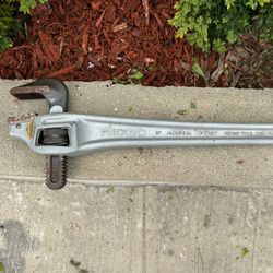 Ridgid 18 In Aluminum Offset Pipe Wrench