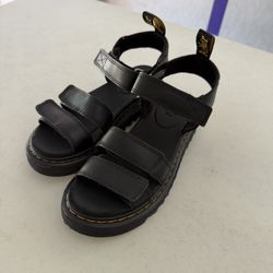 Girls Dr Marten Sandals Size 3
