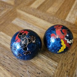Pair of Dragon & Phoenix Baoding Balls