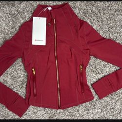 Lululemon Jackets (Short)