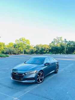 CLEAN TITLE 2018 HONDA ACCORD 1.5