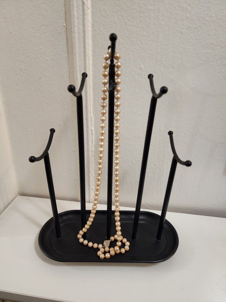 Necklace Holder