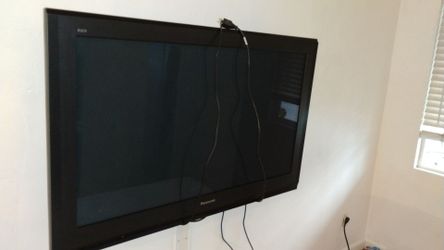 Panasonic Viera Flat 50" Screen TV