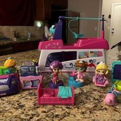 Flipsies House & Cruiser Play Set