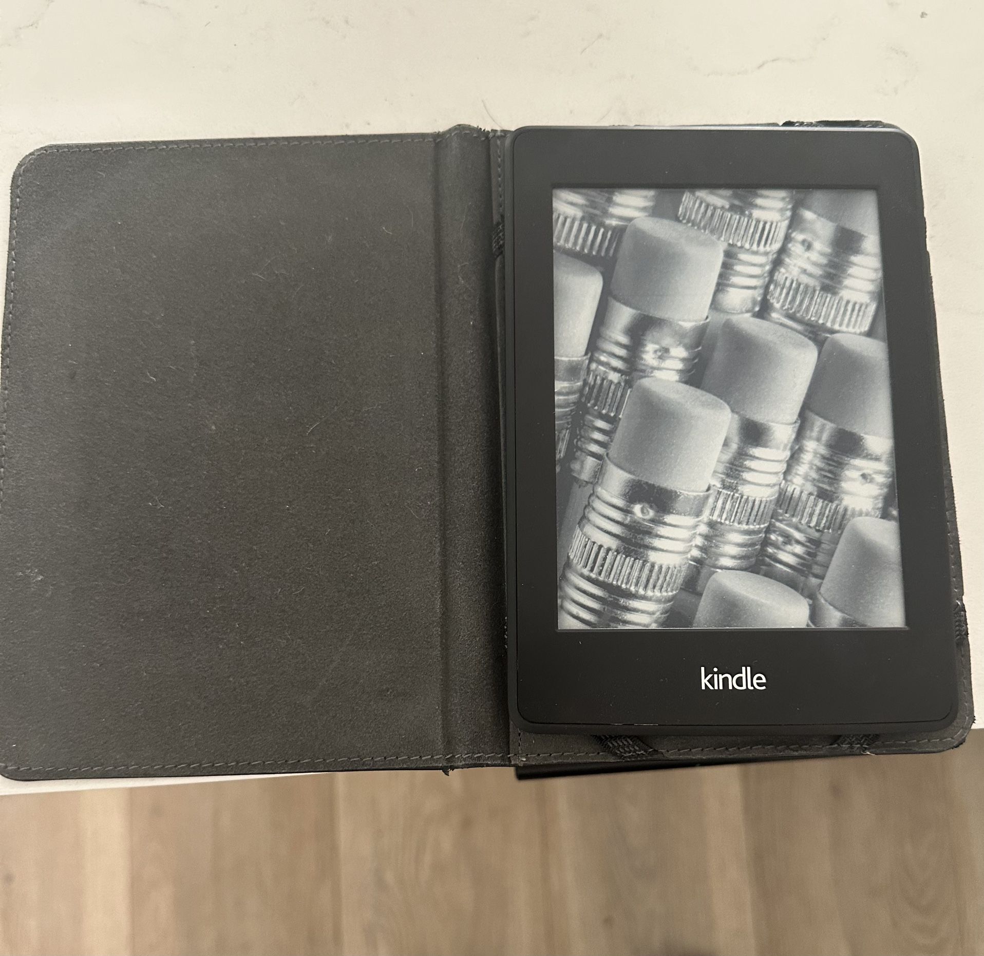 Kindle Paper White 6th Generation