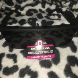 Women Brand New Foster Grant Fashion Sunglasses 😎 