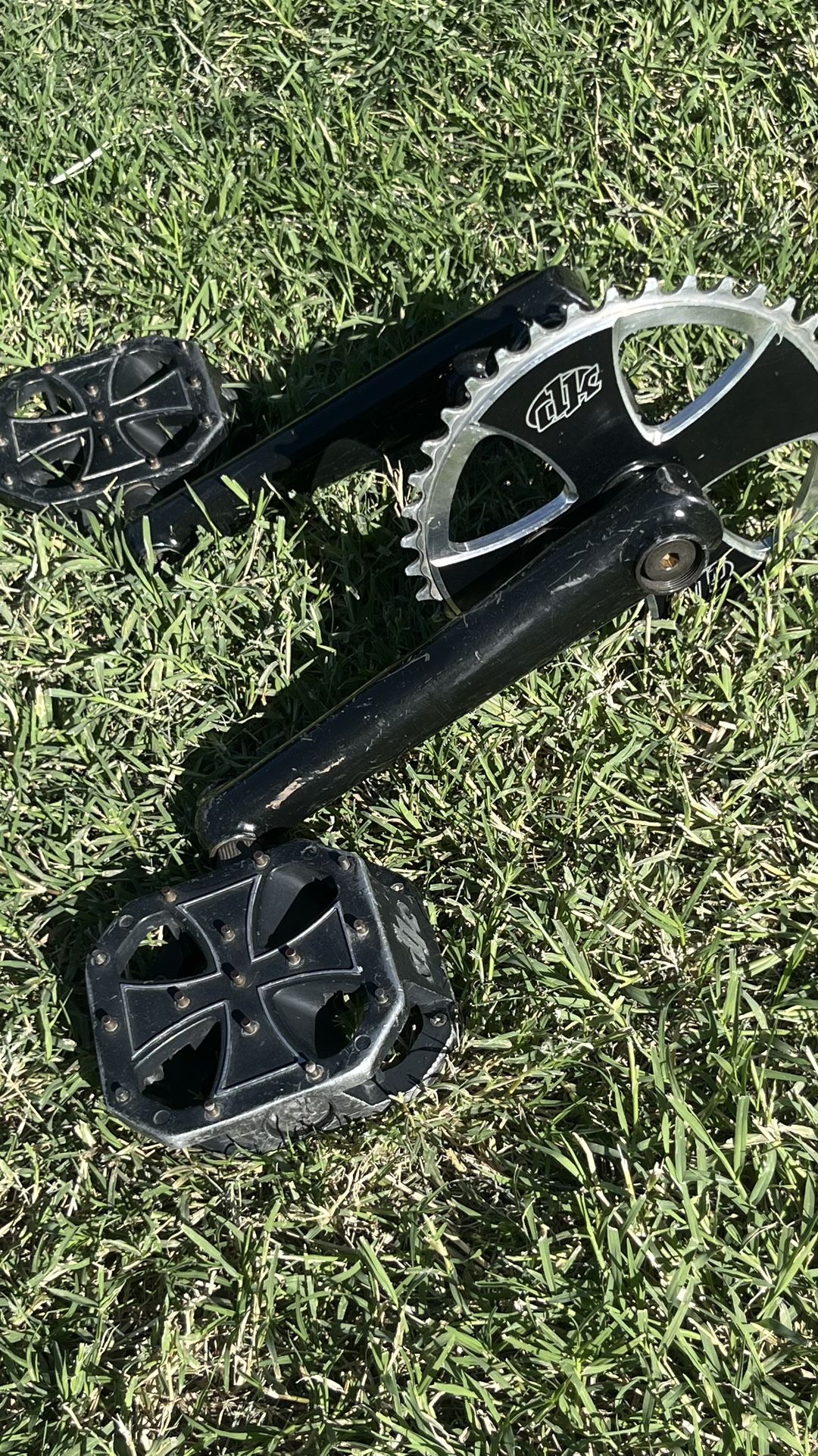 DK 3 Piece Crank Set