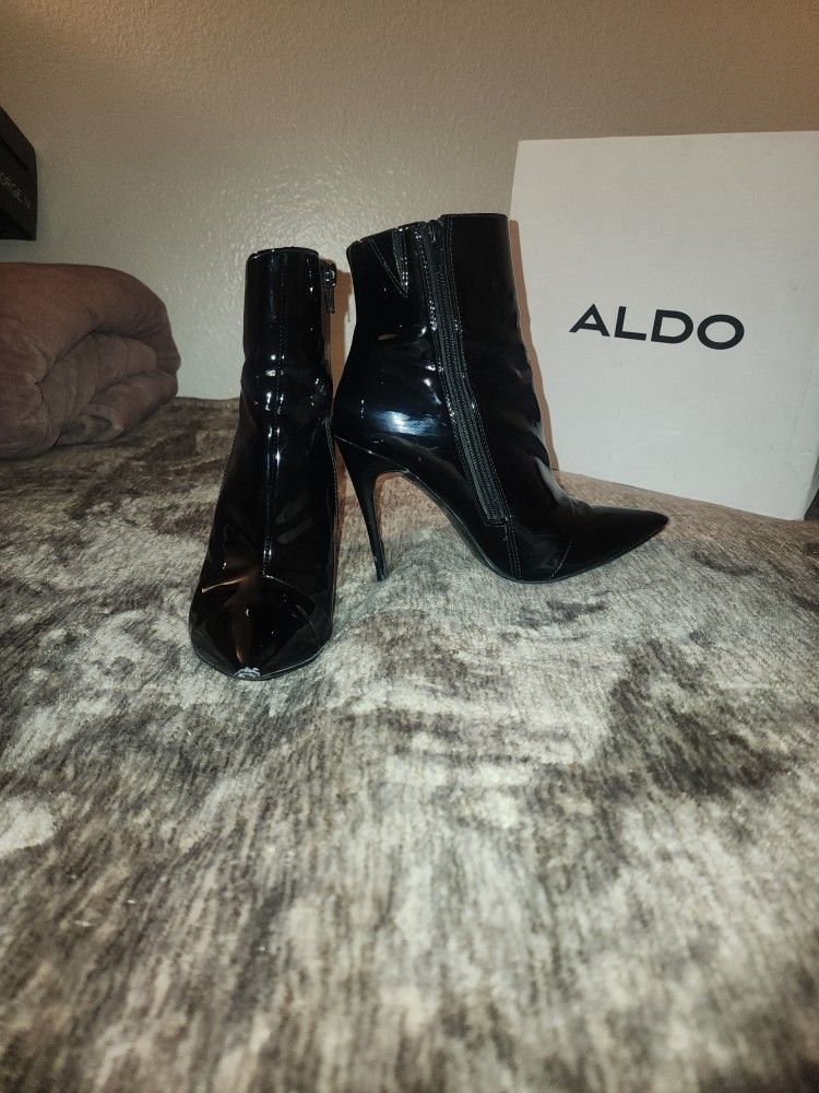 Aldo Boots Size 6.5