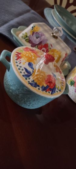 Pioneer Small Casserole Dish