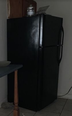 Black large Size Refrigerator/ Freezer