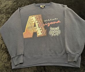 Men Large Vintage 90s Arizona Wildcats Football Lee Sports Crewneck