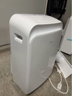 Insignia™ - 250 Sq. Ft. 6,000 BTU Portable Air Conditioner - White