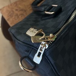 Black Louis Vuitton Duffel Bag for Sale in West Palm Beach, FL - OfferUp