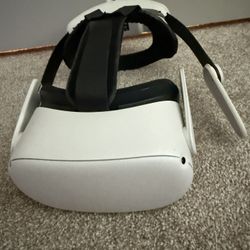 Meta Quest VR With Charging Stand Adjustable Head Strap And External Battery 