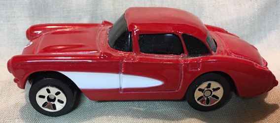 Vintage assorted matchbox size cars