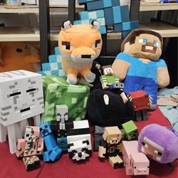 Lot 22 Minecraft toy inlcuding plushy plushies plush and mini figure gift
