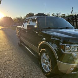 2013 Ford F150 Lariat
