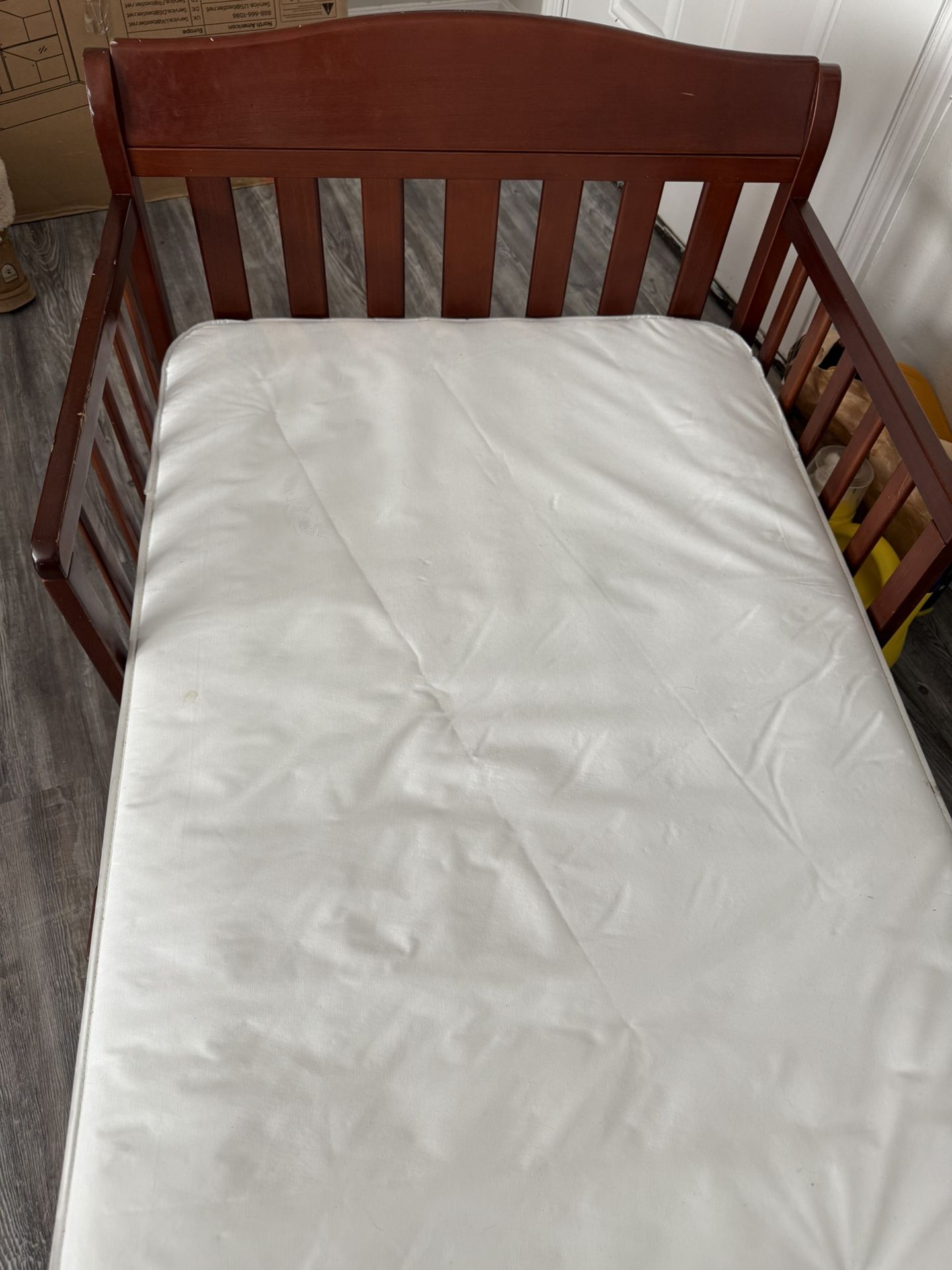 Toddler Bed W/mattress