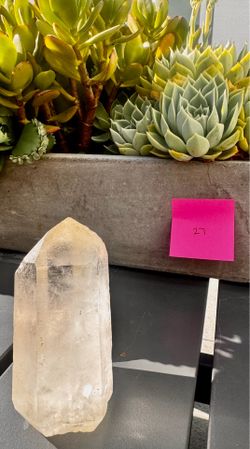 Clear quartz crystal