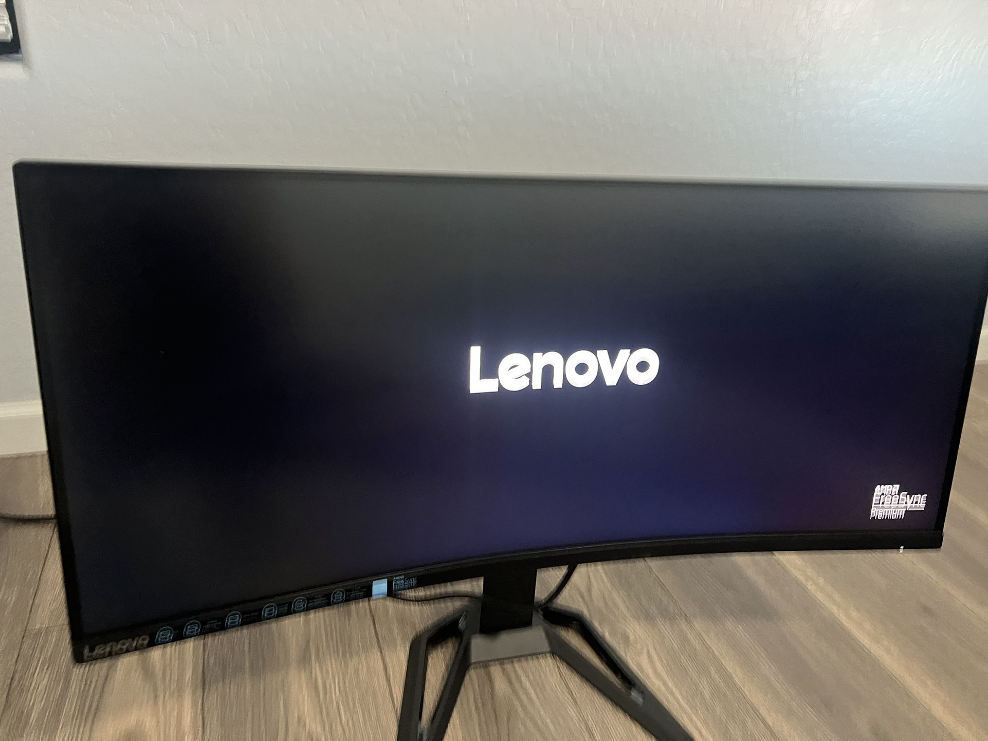 Lenovo Monitor Curved 165hz 32inch 1440p
