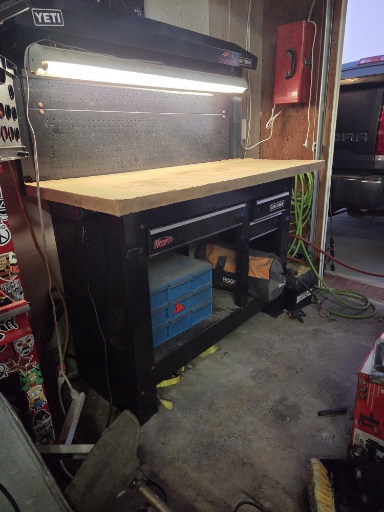 Craftsman Steel Workbench w/ Light & Pegboard