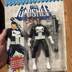 Marvel Legends Retro The Punisher 6" Action Figure 2017 Hasbro New Sealed