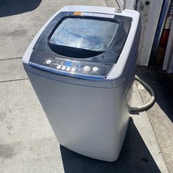 Black & Decker Mini Washer