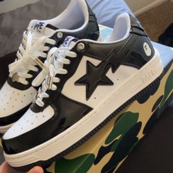 Black And White Bapestas Brand New Size 8.5 Men With Box 