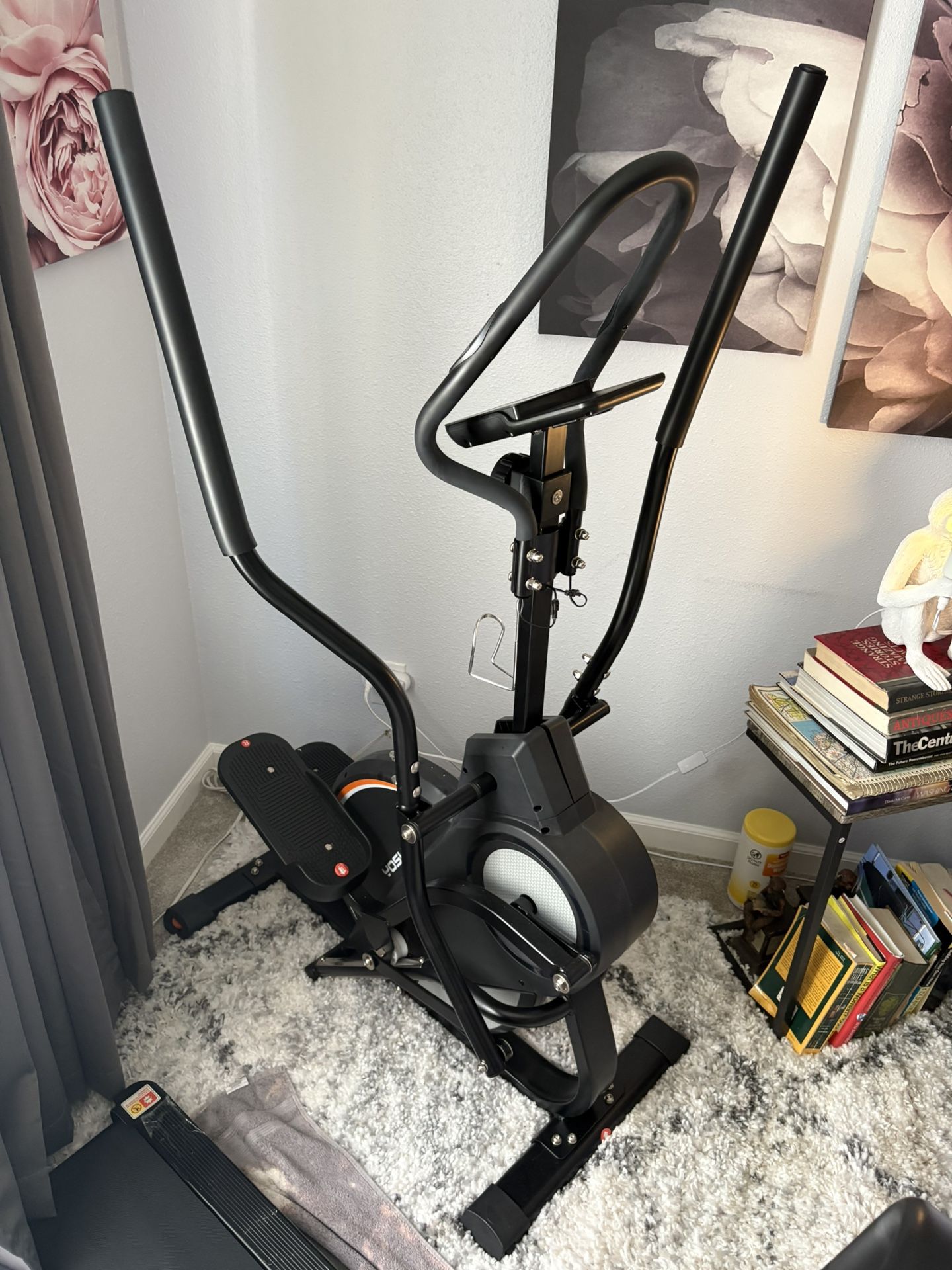 Yosuda Elliptical Exercise Machine – Like New