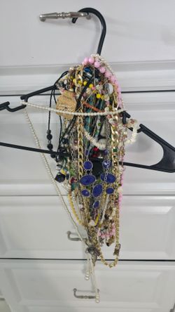 Costume Jewelry Lot (8 lbs) – Vintage & Modern