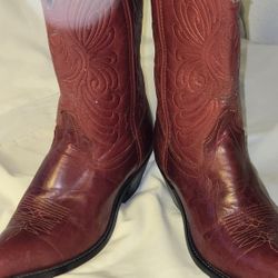 Women's Boots $25 Size 7 Use Couple Times