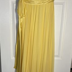 BEYOND BEAUTIFUL. COLOR IS STUNNING. BCBG MAXAZRIA Size 2