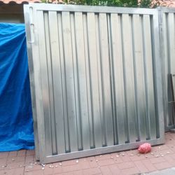 Gate 