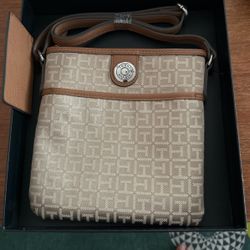 Tommy Hilfiger Purse