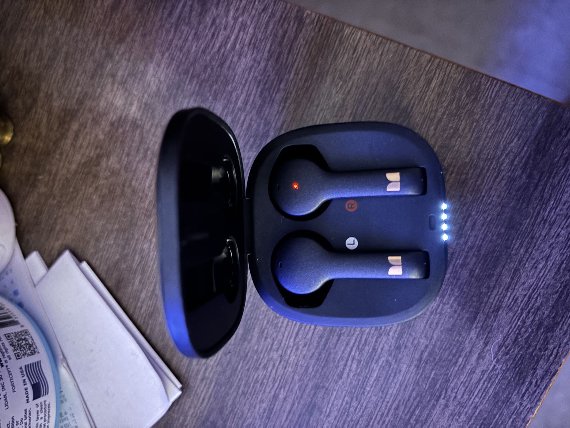 Monster Earbuds