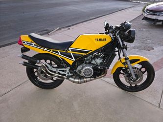 YAMAHA RZ350 KENNY ROBERT'S