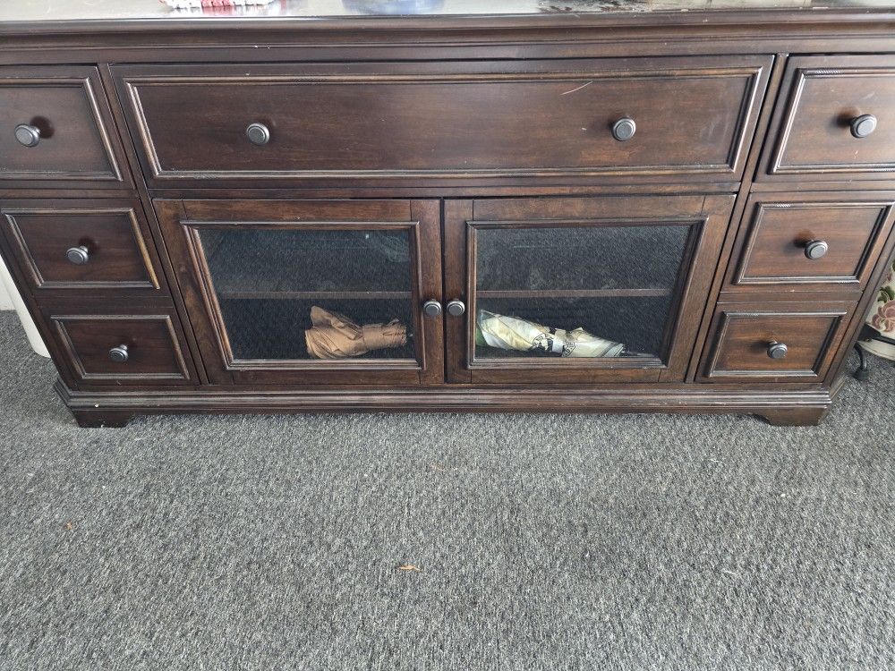 Entertainment Unit